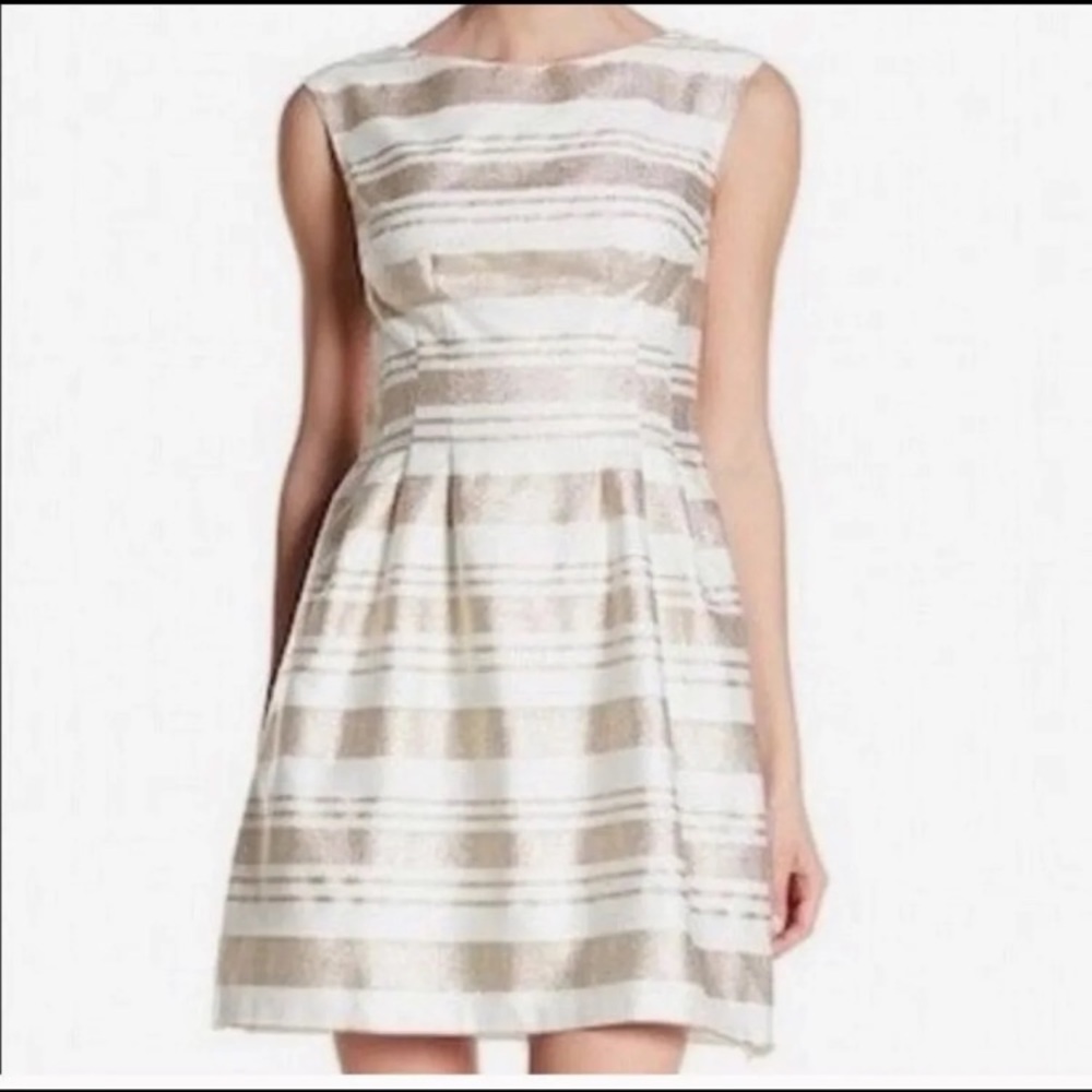 VINCE CAMUTO DRESS